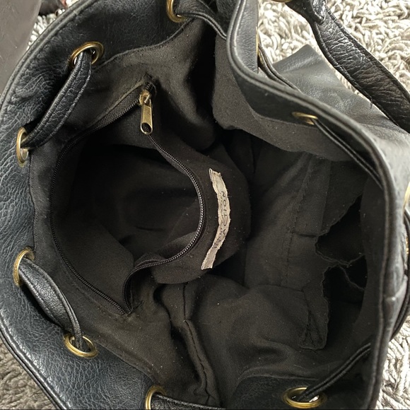 Bucket Backpack w/ gromets, zipper detailing - Picture 5 of 6